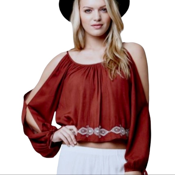 La Hearts Tops - LA Hearts Split Sleeve Embroidered Crop Top Rust or Merlot Size Medium